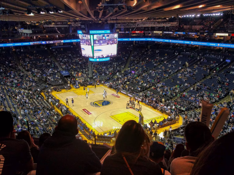 Shaquille O’Neal’s Dunkman Casting Call: Be a Part of the Basketball Crowd Scene