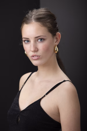 Allegra Weaver - Gallery Image 2