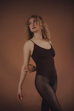 Alicia Willoughby - Gallery Image 3