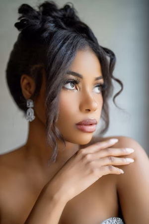 Joi Crawford - Gallery Image 3