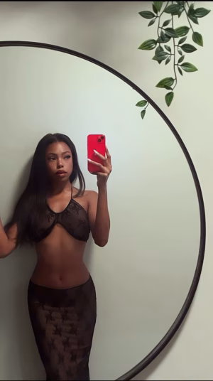 Maia Delaney - Gallery Image 8