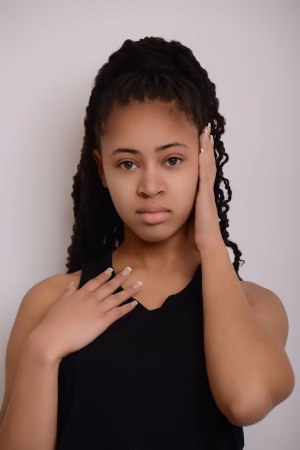 Rya Johnson - Gallery Image 4