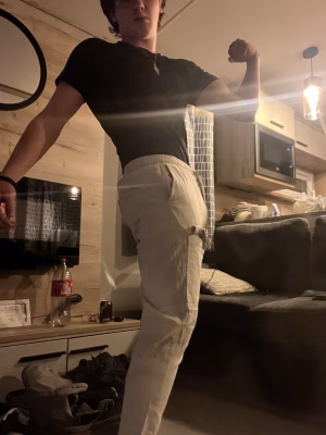 Owen Fforde - Project Casting Gallery Image 2 Owen Fforde - Gallery Image 2