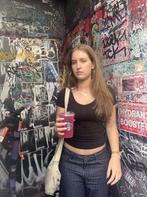 Adara Sapouna - Gallery Image 12