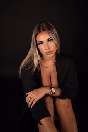 Sofia Iaderosa - Project Casting Gallery Image 2 Sofia Iaderosa - Gallery Image 2