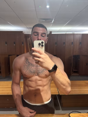 Lewis  Rose - Gallery Image 19