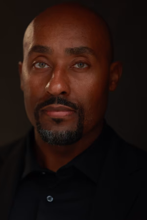 Nonye Nwabuike - Gallery Image 2