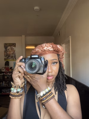 Dahlia Johnson - Project Casting Gallery Image 6 Dahlia Johnson - Gallery Image 6