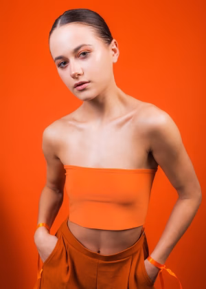 Kat Thompson - Gallery Image 7