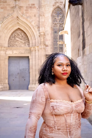 LaDeijah  Smith - Gallery Image 2