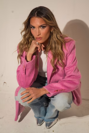 Amanda Lettat - Gallery Image 17
