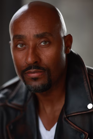 Nonye Nwabuike - Gallery Image 3