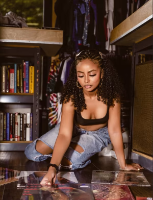 Hiwot Alemu - Gallery Image 1