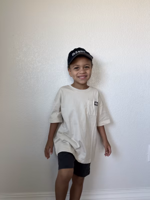 Naisha Ruzensky - Gallery Image 4