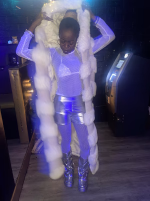 Alexa Mack - Gallery Image 11