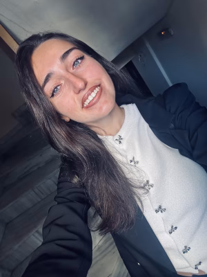 Lydia Sourgouni - Gallery Image 11