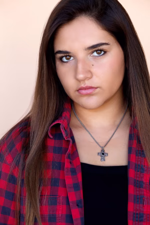Nicole Hurt - Gallery Image 4