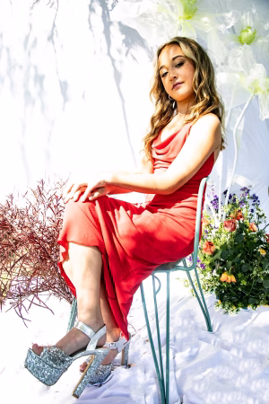 Tenneysee Rayne Docherty - Gallery Image 6