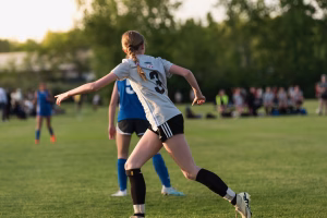 Kinley  Barnett - Gallery Image 5