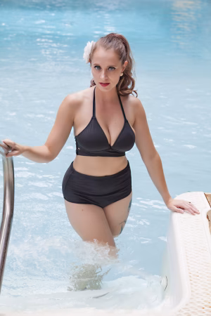 Caroline Creel - Gallery Image 4