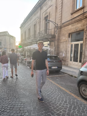 Luke Merrill - Project Casting Gallery Image 3 Luke Merrill - Gallery Image 3