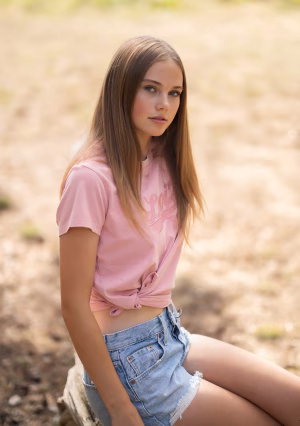 Charlotte  KNIBBS - Gallery Image 3
