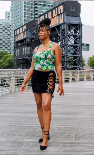 Latoya  Gibson - Gallery Image 2
