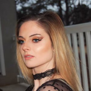Sadie Long - Gallery Image 1