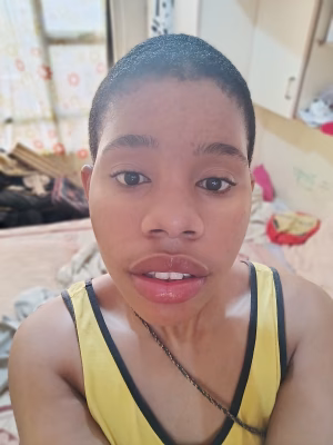 Asanda Thusi - Gallery Image 8