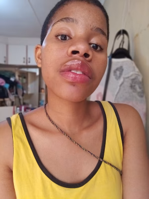 Asanda Thusi - Gallery Image 9