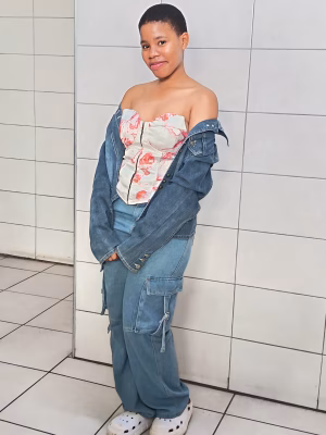 Asanda Thusi - Gallery Image 3