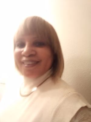 Charlene Edwards - Gallery Image 4