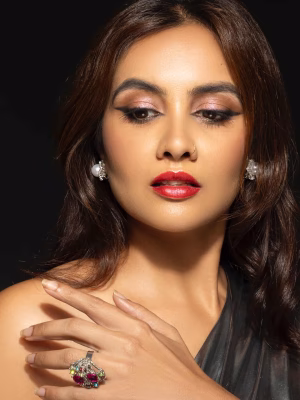 Parul Kumar - Gallery Image 1