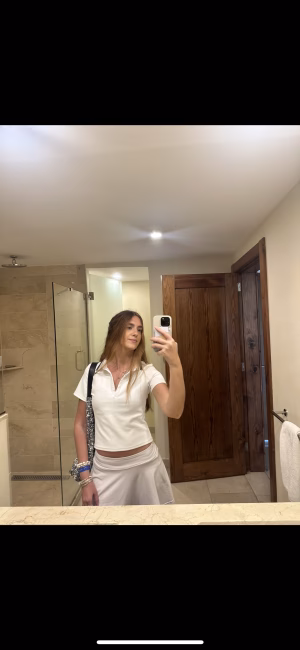 Sofia Varela Medici - Gallery Image 2