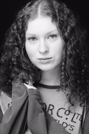 Charli Buick - Project Casting Gallery Image 2 Charli Buick - Gallery Image 2