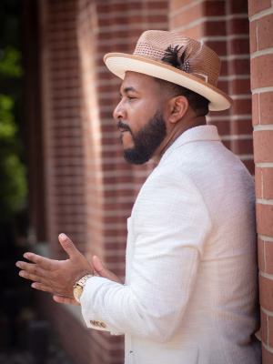 Darryl Dungee - Gallery Image 10