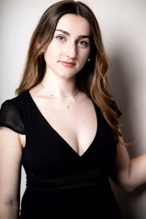 Aniela Gregori - Gallery Image 1