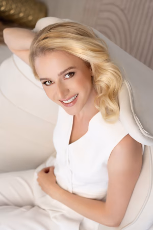 Ágota Dunai - Gallery Image 8