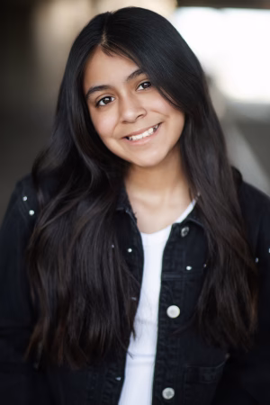 Arya Couey - Gallery Image 3