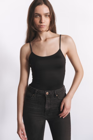 Juliana Junqueira - Gallery Image 2