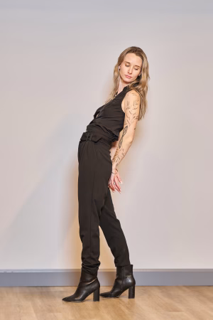 Samm Walton - Gallery Image 2