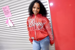 Dinivea  Debose - Gallery Image 3