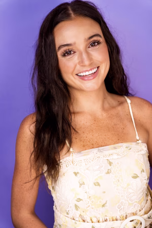 Anna Black - Gallery Image 7