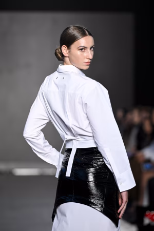 L Griffioen - Gallery Image 4