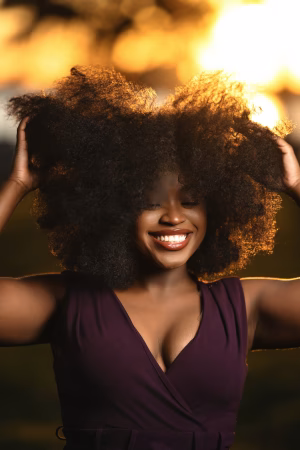 Zayna Buckholtz - Gallery Image 2