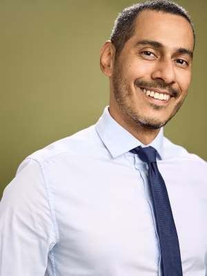 Enrique Romero - Project Casting Gallery Image 1 Enrique Romero - Gallery Image 1