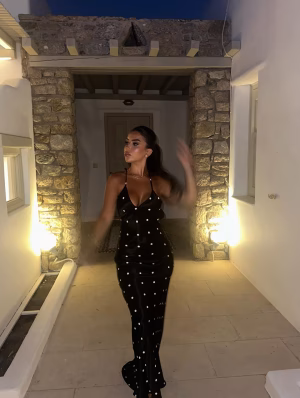 nurhan uyan - Gallery Image 2