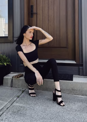 Kail  Britt - Gallery Image 8