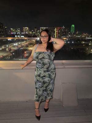 Olivia Hendricks - Gallery Image 3