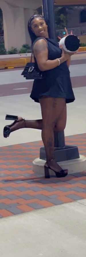 Jasmine  Williams - Gallery Image 4